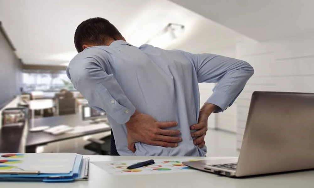 Desk Job Back Strain: Ergonomic Fixes That Protect Your Spine